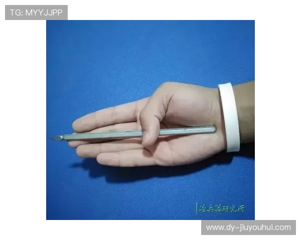 围绕身材矮小前锋的速度灵巧与低重心突破进攻打法全景研究详解篇